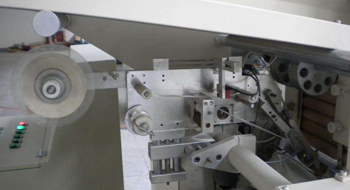 非標(biāo)自動(dòng)化貼標(biāo)機(jī)的三個(gè)發(fā)展階段